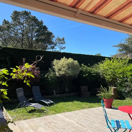 Les Maisons De La Mer, A Pieds Holiday home